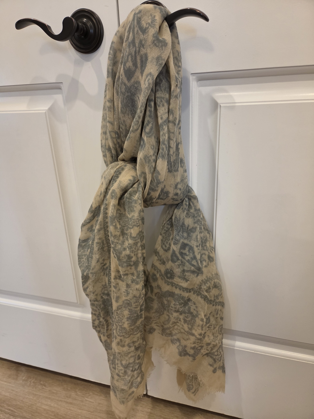 J.Crew Paisley Scarf Blue & Cream Would Be Darling Around Your Waist